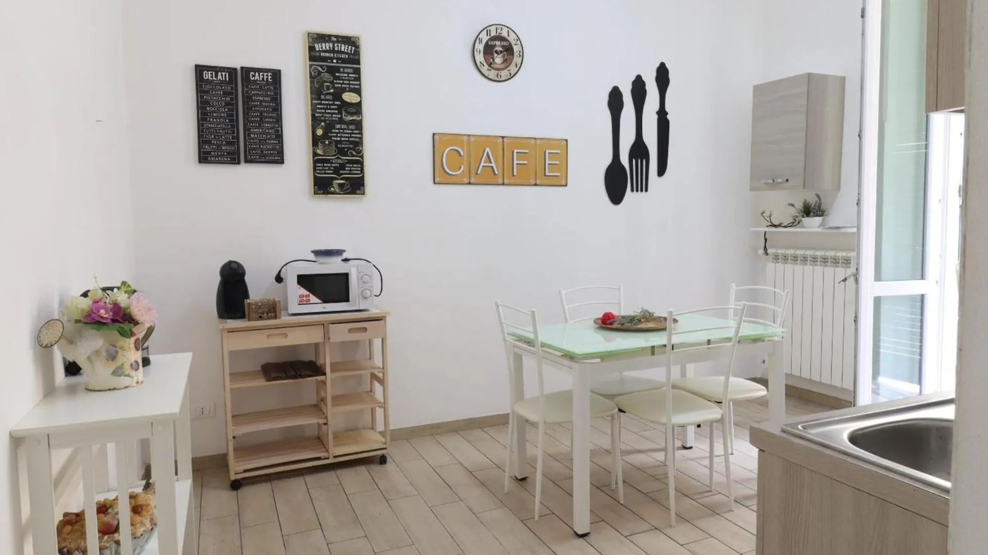 La First Ludy Apartment La Spezia Italy